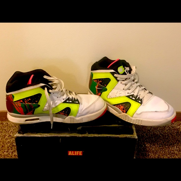 Nike Air Tech Challenge Hybrid Volt (2014) 10.5